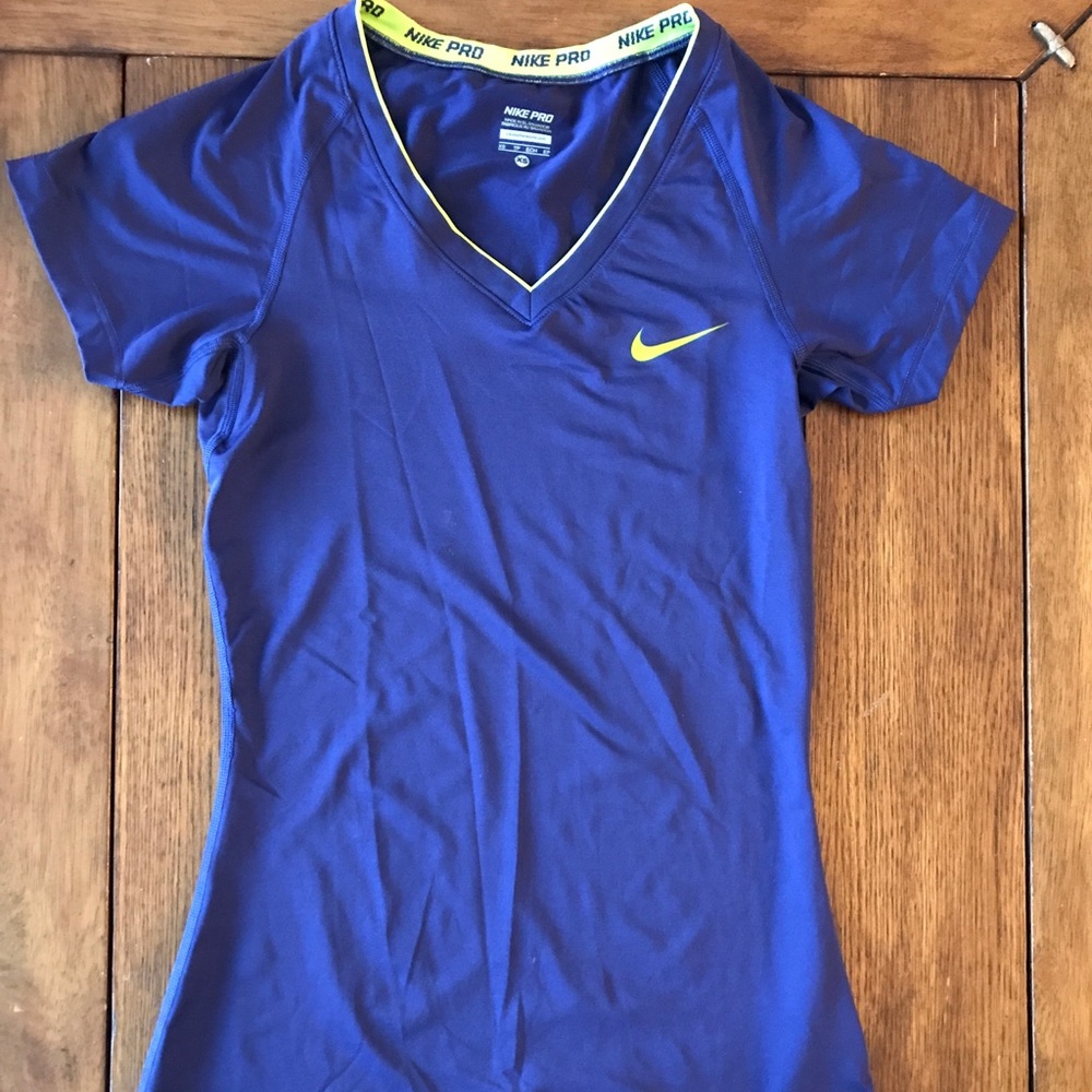Nike shirt